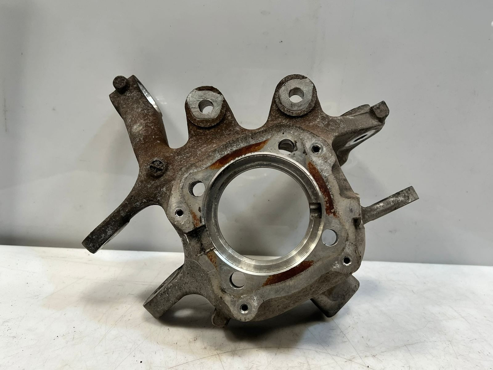 2011-2015 BMW 528i  5 Series F10 F11 AXLE Rear Wheel Bearing Hub 6793770 OEM