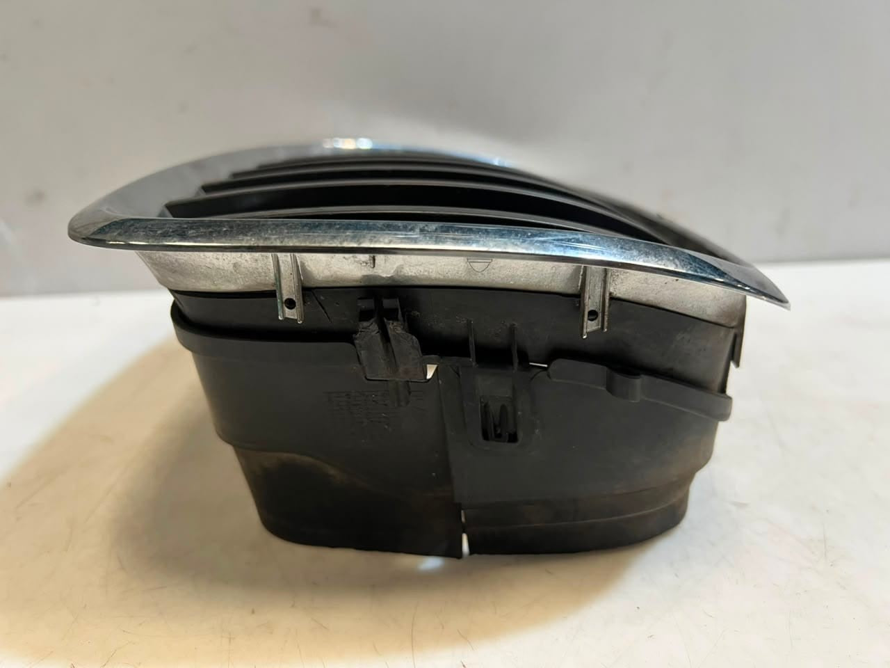 2007-2010 BMW X5 E70 and 5 Series GT F07 Front Kidney Grille 7171396 OEM