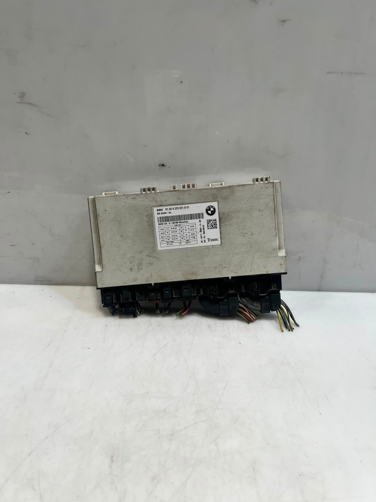 2011-2016 BMW 528i F10 F11 535i 550i FRONT LEFT Seat Control Module 9225621 OEM