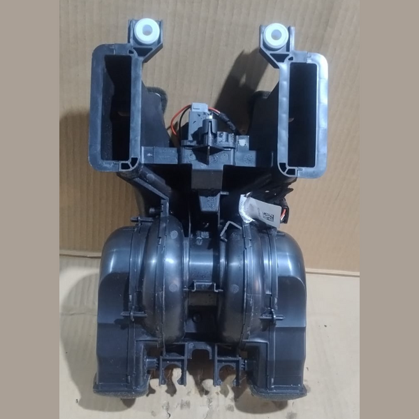 BMW G30/G31/G32/G11/G12/G05/G07 REAR HEATER BLOWER FAN MOTOR P/N 9315950