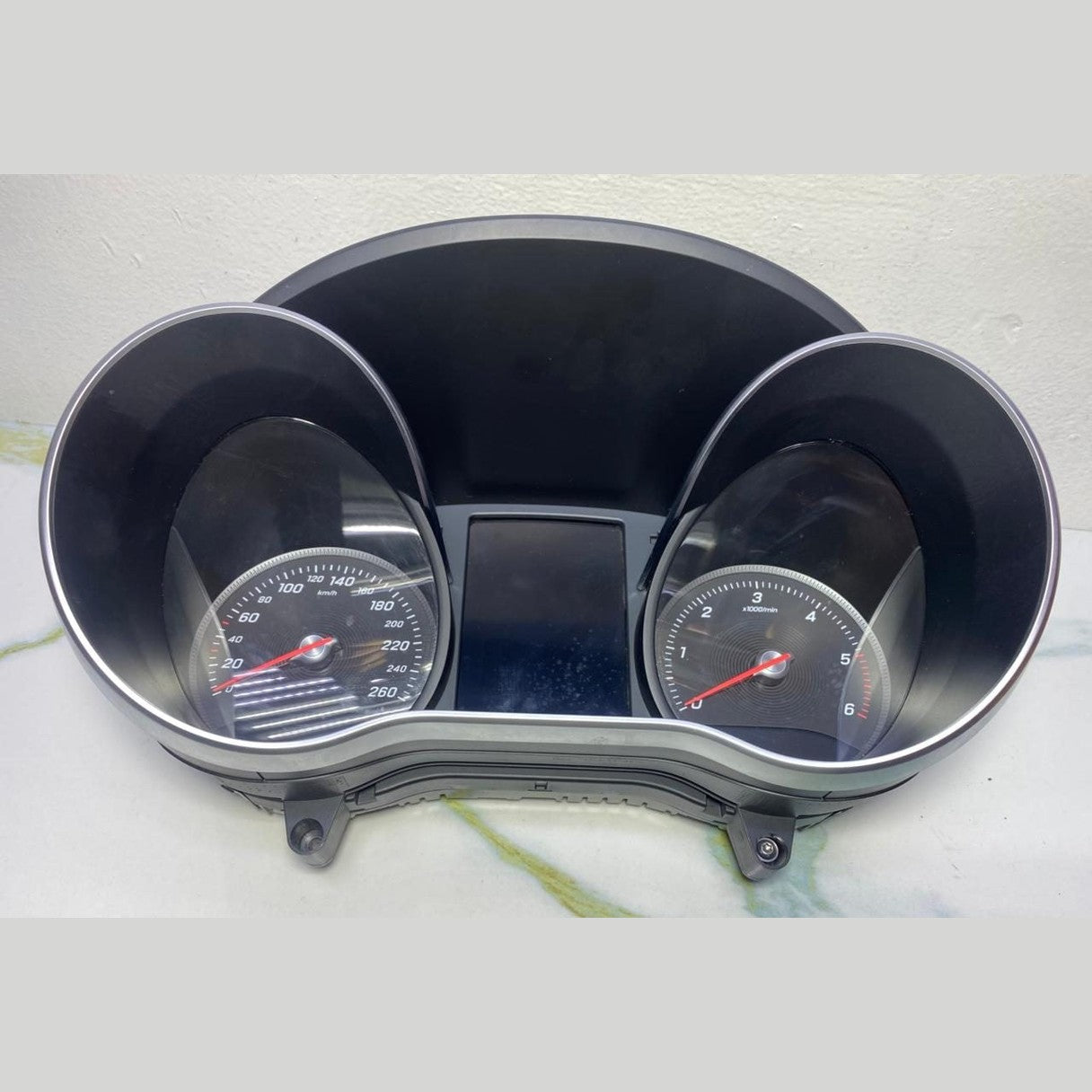 Benz Instrument Cluster A2059001930