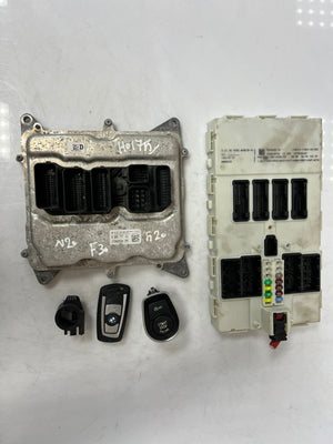 2015 BMW N20 F30 520i Engine Control Unit ECU SET DME + FEM + 1KEY 8606777