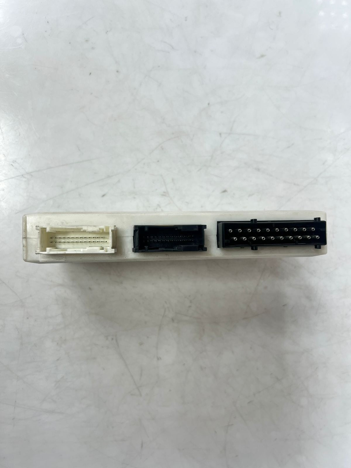 BMW E39 5 Series GM III HIGH 12V Body Control Module 6901229 OEM