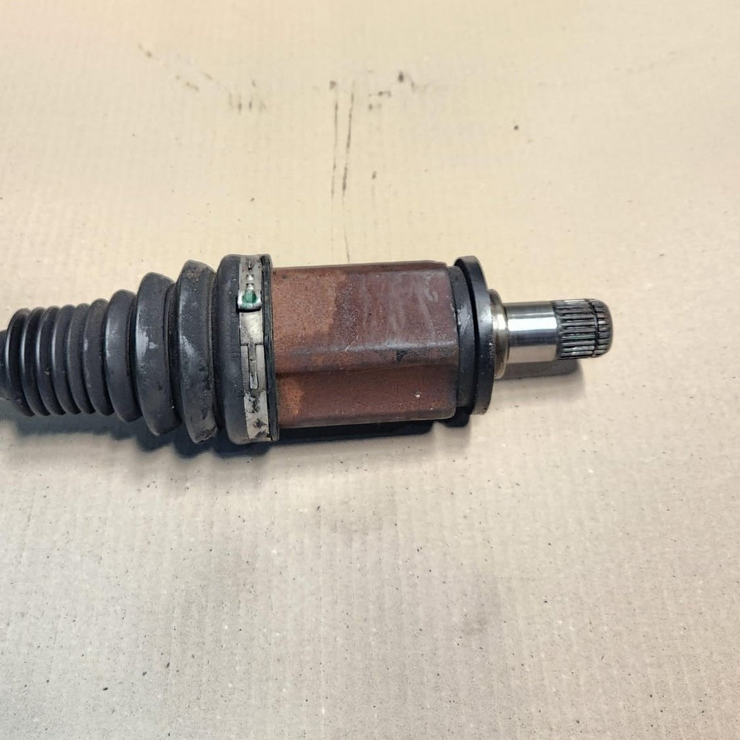 2010-2015 BMW X1 Front Left CV Axle Shaft 7591681 X1 E84 