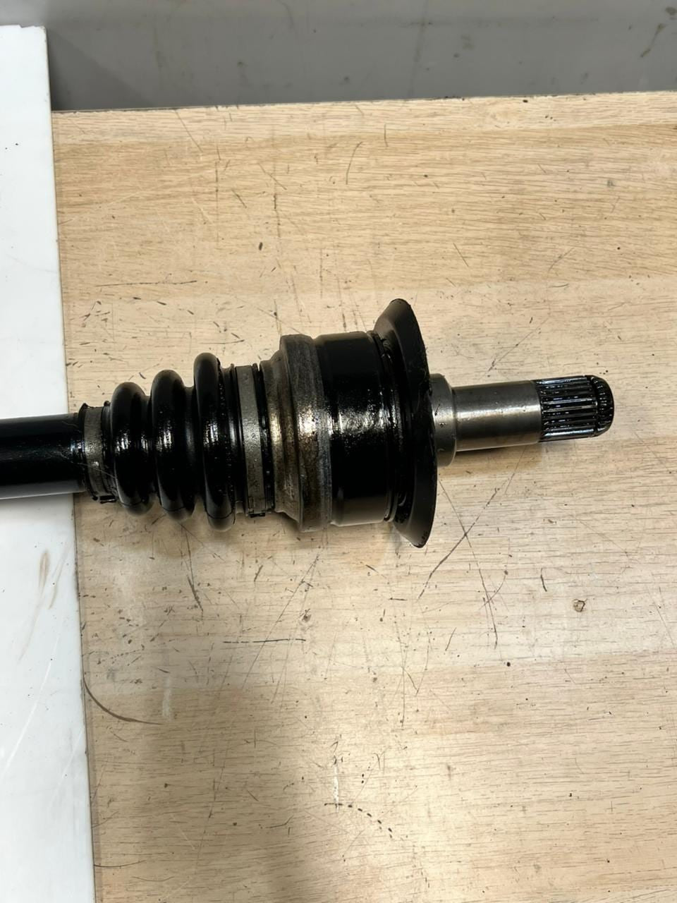2014-2016 BMW 435i F32 Rear RIGHT Axle Shaft 7597678