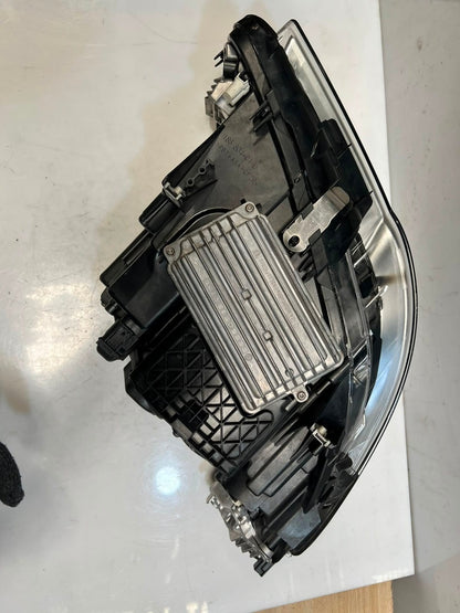 2015-2018 BMW M5 5 Series F10 F11 LCI Adaptive Led Headlight Left 7460597 ECE
