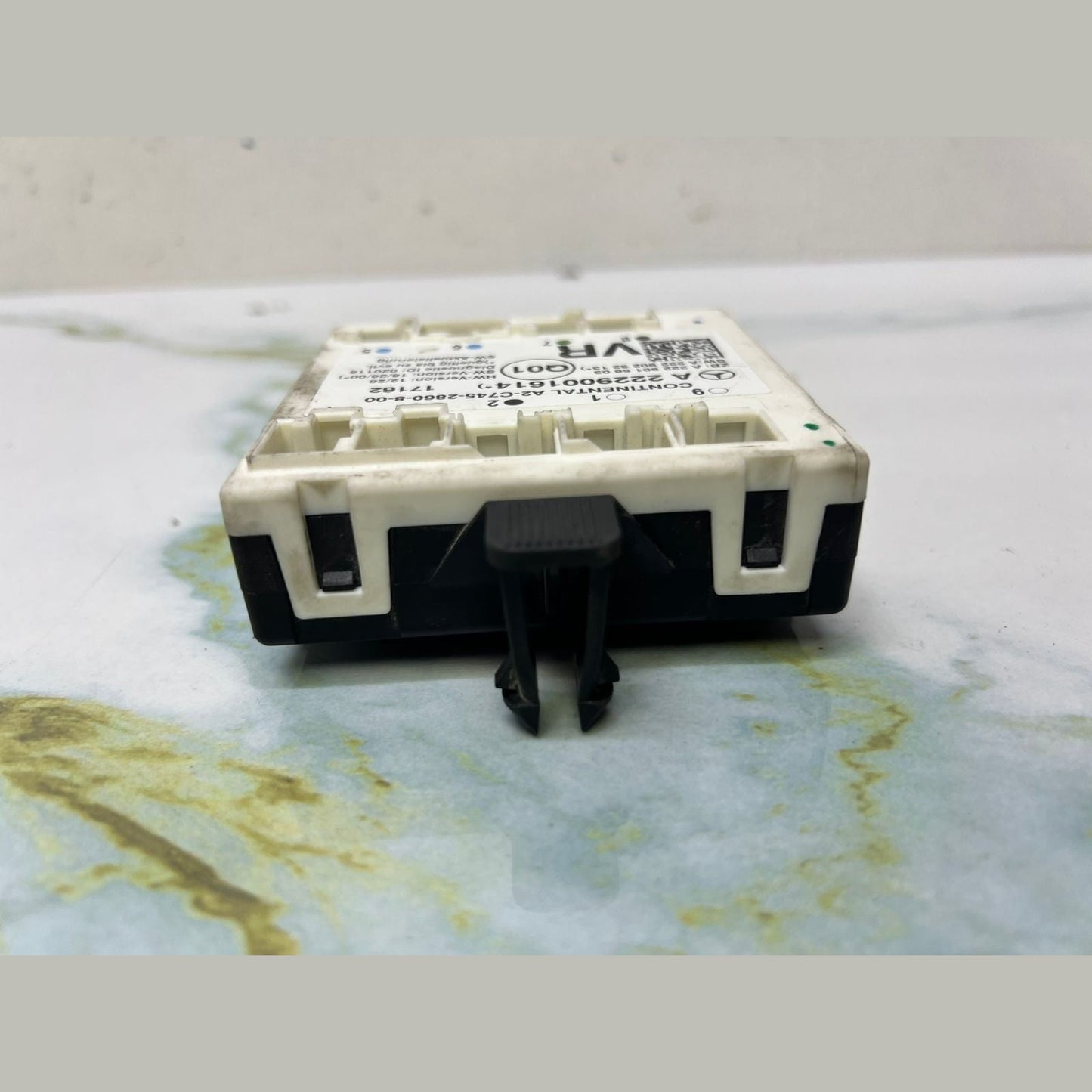 2017-2020 Mercedes-Benz C43 AMG Door Control Module A 2229001614 W205 C-Class C6