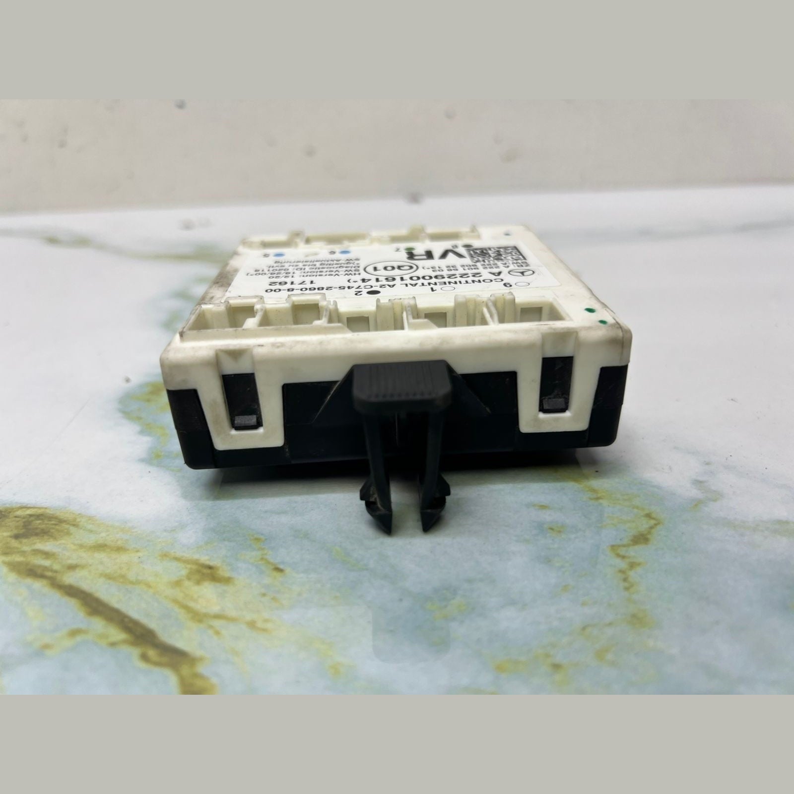 2017-2020 Mercedes-Benz C43 AMG Door Control Module A 2229001614 W205 C-Class C6