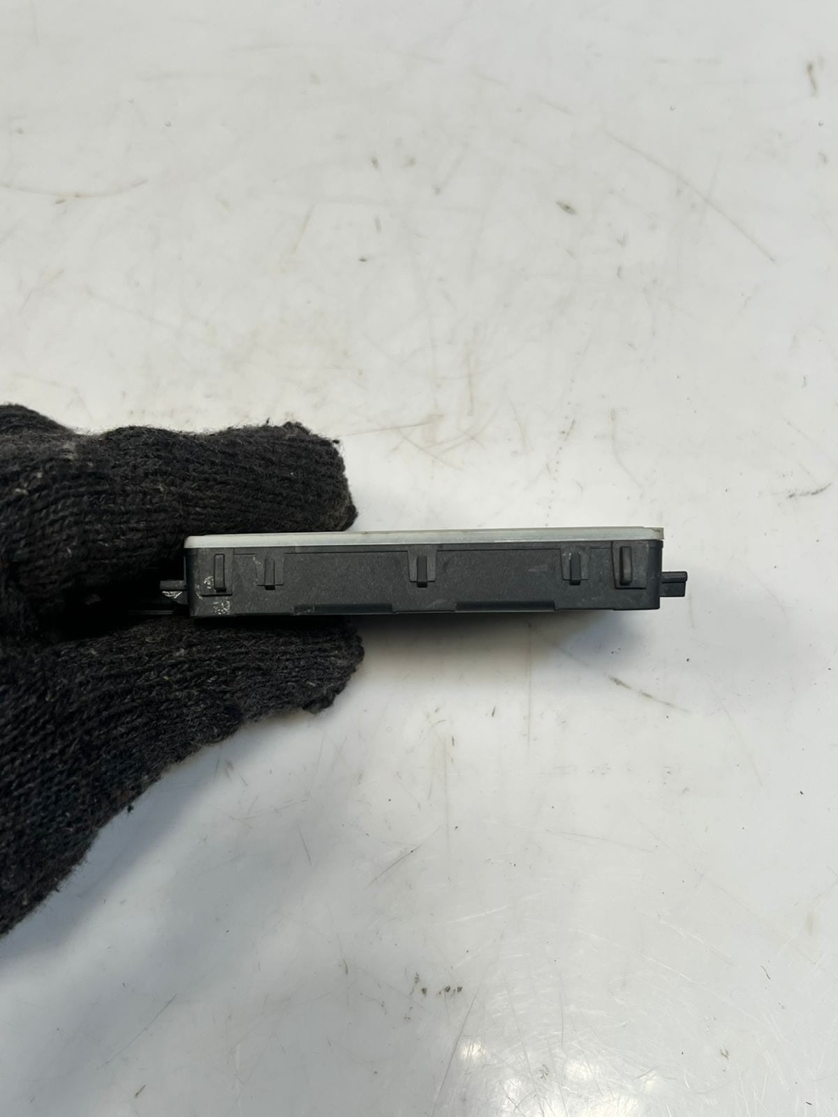 BMW iX, i7, X1 G60 G70 G05 G09 F95 LCI Radar Sensor CLOSE Short Range 5A60303