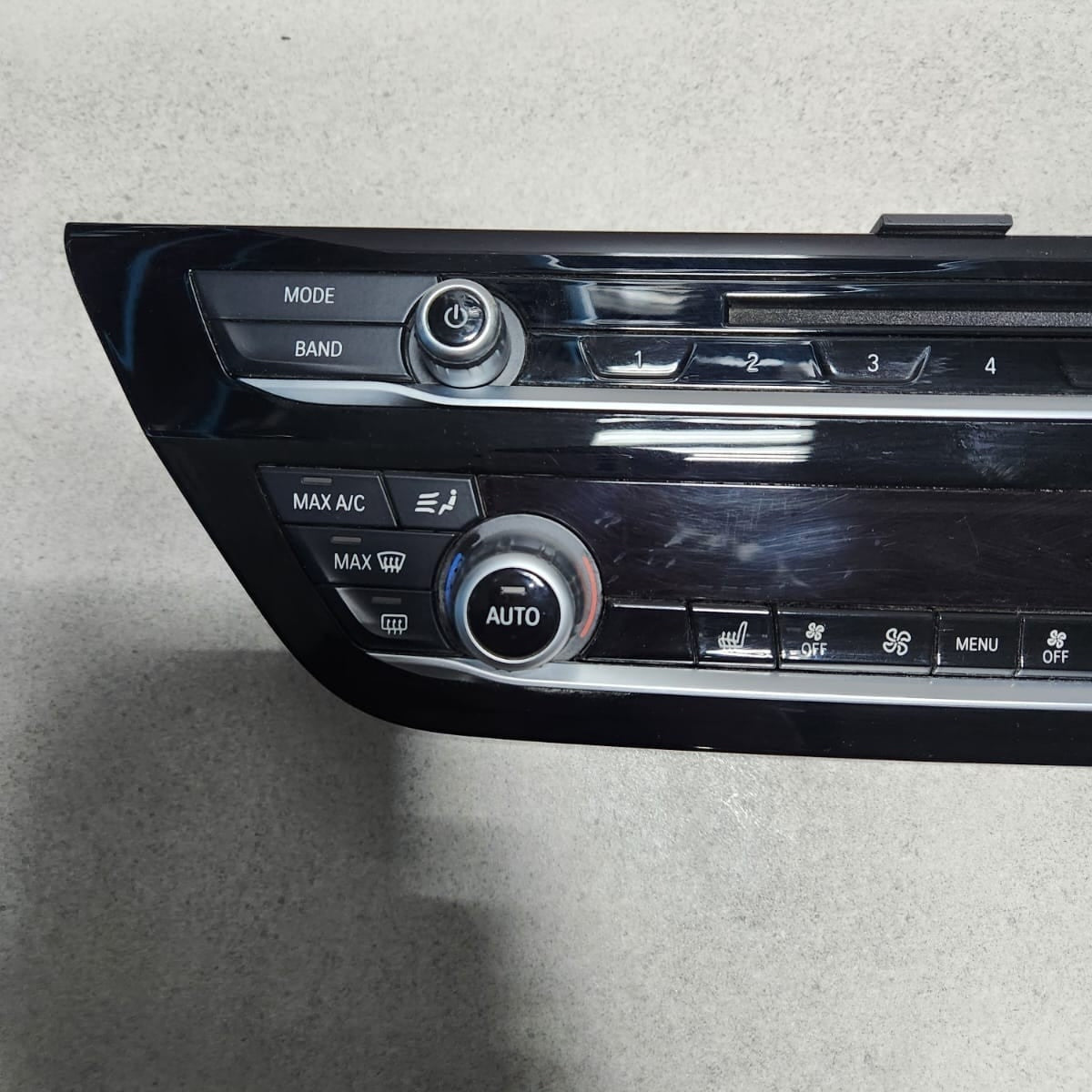 2017-2020 BMW 530i Temperature And Radio Control Panel 7947871 G30 530 540 M550