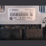 BMW 320d DIESEL N47N F30 F32 F34 F36 2013 ENGINE CONTROL ECU ONLY -  8573259