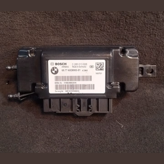 BMW F20 F21 F30 F32 SRS-STEUERGERÄT / SRS-ECU TEILENUMMER - 6826983