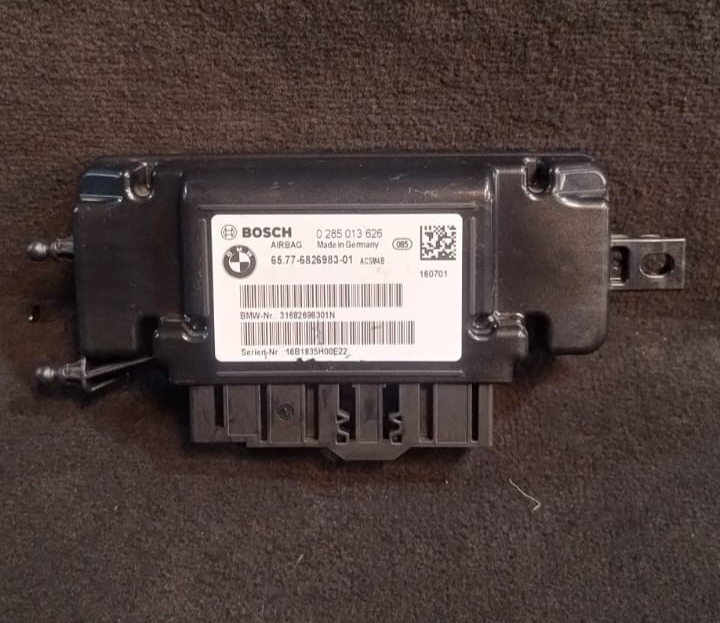 BMW F20 F21 F30 F32 srs CONTROL MODULE / SRS ECU P/N - 6826983