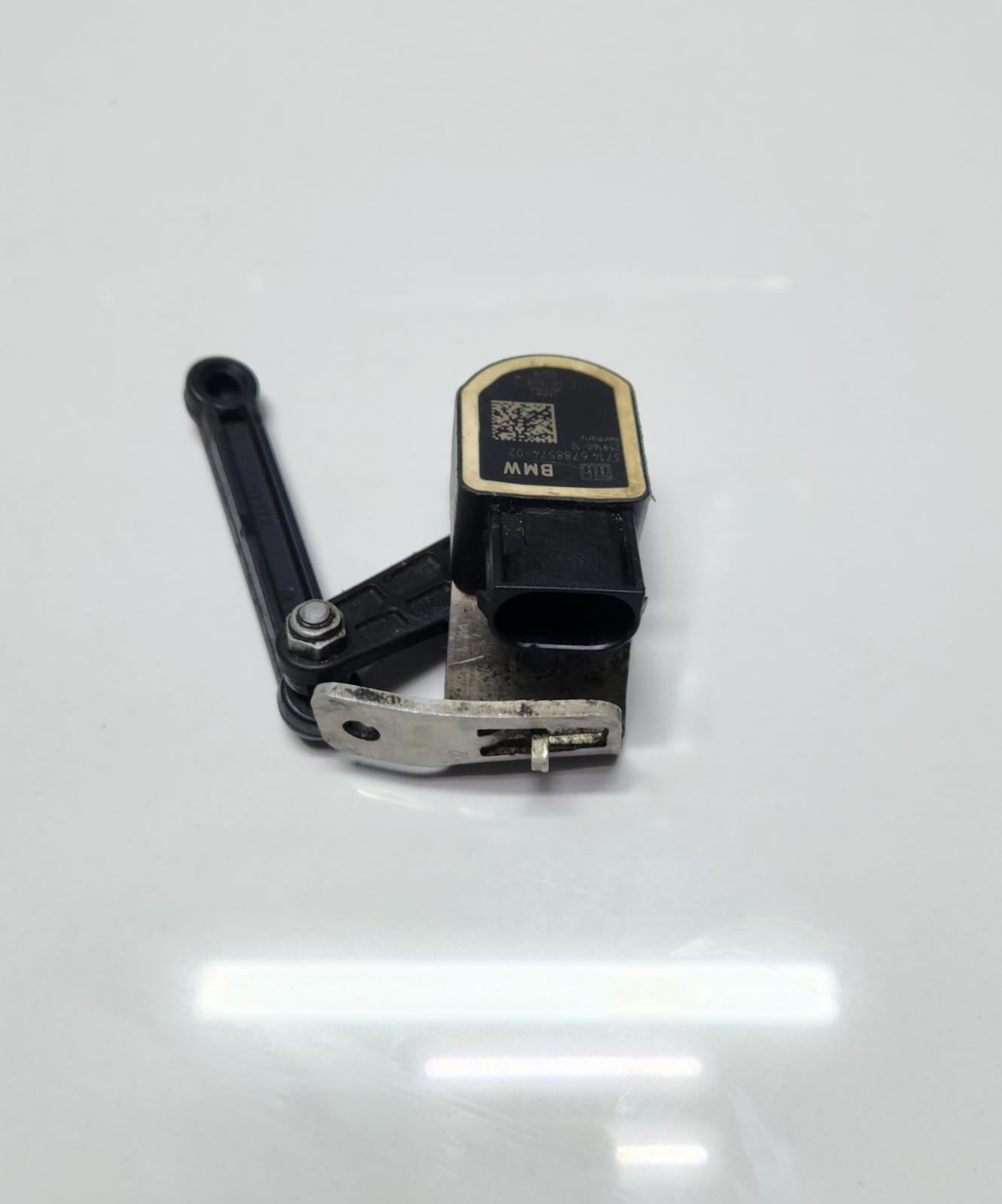 BMW 5 GT Rear Level Sensor 6788574 5 Series F07 F10 6 Series F06 F12 OEM