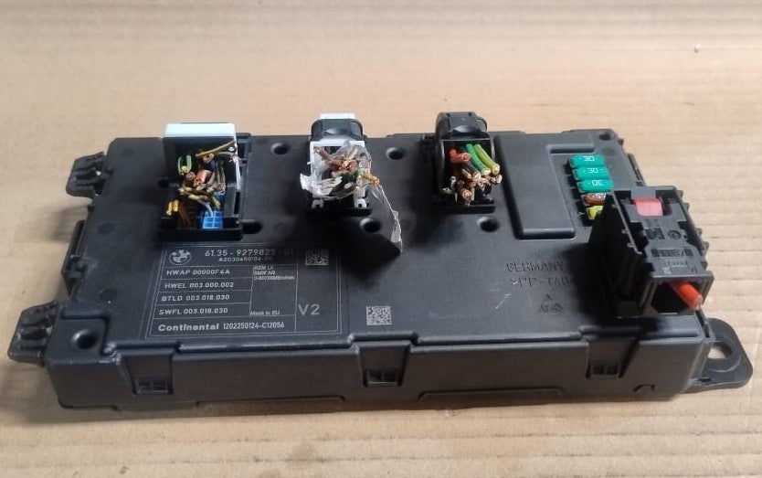 BMW 2 3 Series F20 F30  REM Rear Electronic Module Fuse Box Control Unit 9279823