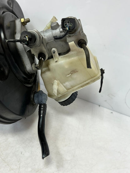 2003-2008 BMW Z4 E85 3.0 Brake Master Cylinder Servo 6757273 OEM