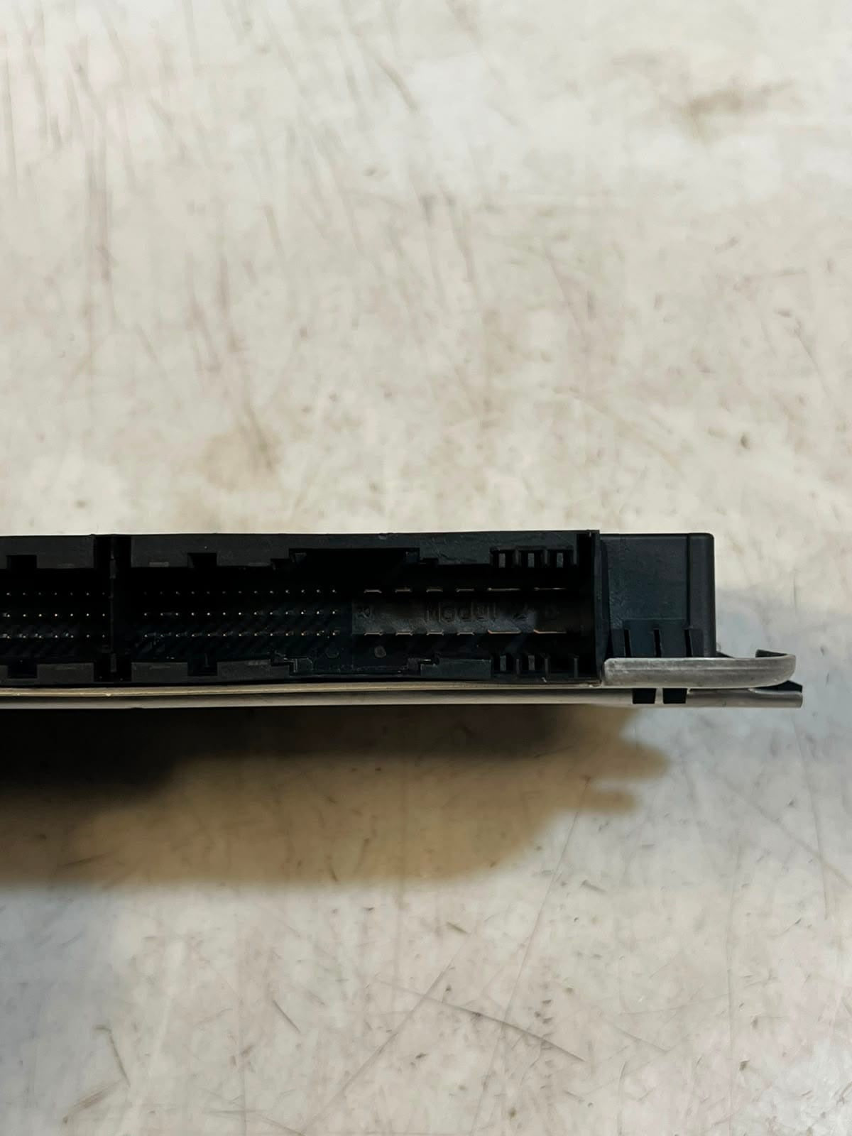 BMW F07 F10 528i 535i FRM3 Footwell Body Light Control Module 6135 9273629 OEM