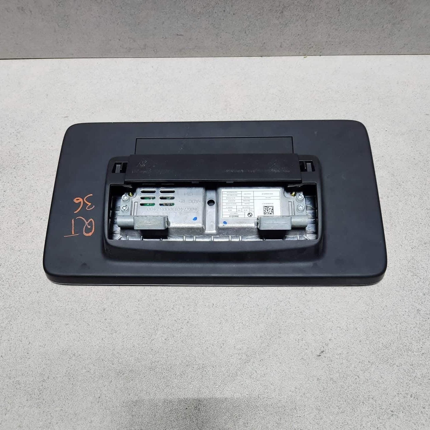 BMW Rear Compartment Monitor 9384085 G30 G31 G11 G12 F15 F16 5 6 7 Series X5 X6