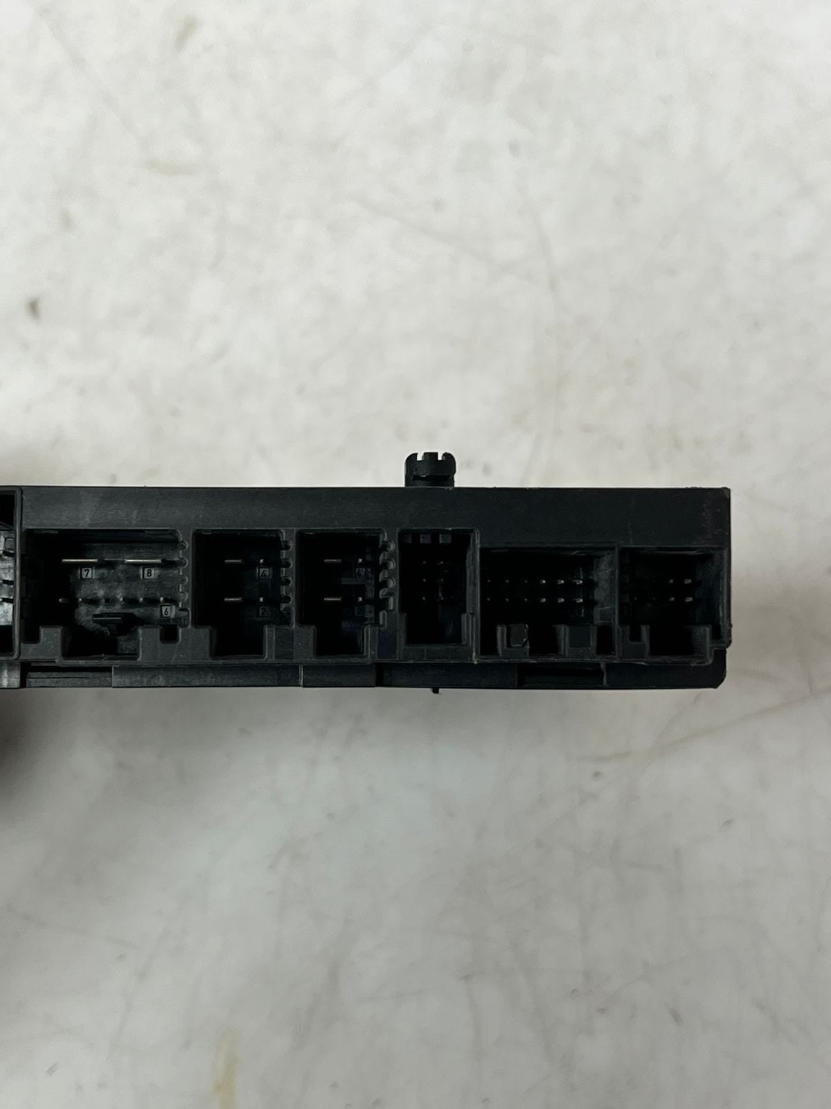 2008-2015 BMW 750i 7 Series F01 F02 F07 760I Seat Control Module 9205226 OEM