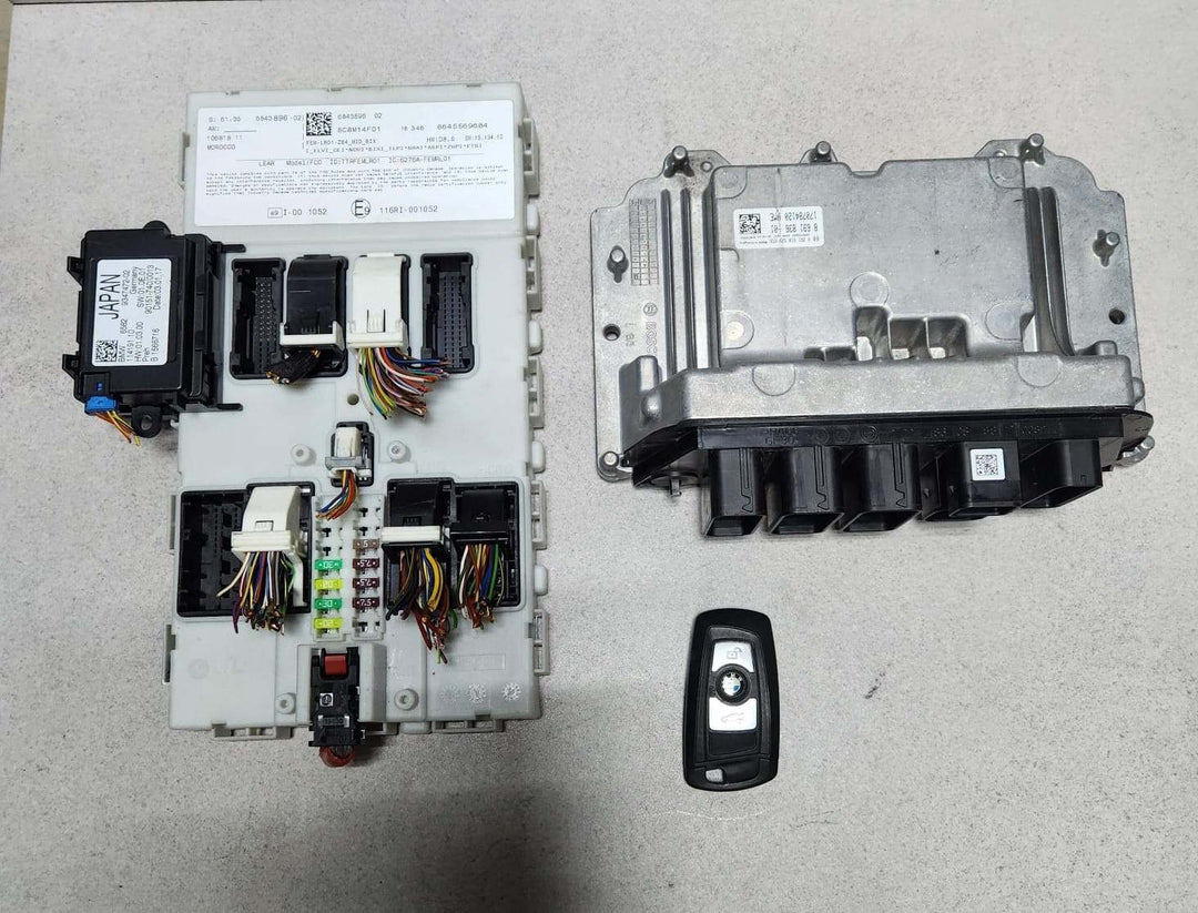BMW Engine Control Unit 8691836 2 Series F22 218i B38B15A ECU SET 