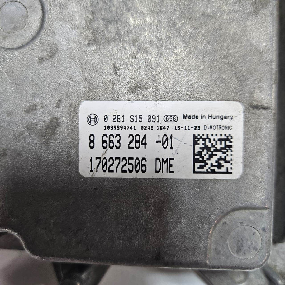 OEM BMW F30 318i Engine Control Unit B38 Bosch 8663284 OEM