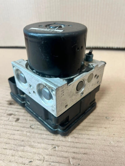 BMW 3 Series E90 E91 328i 2.0L 120kW ABS DSC Pump CONTROL 6789304 OEM