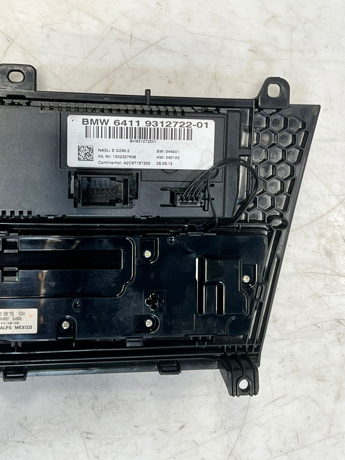 2010-2017 BMW X3 F25 and X4 F26 Climate Control A/C Panel 9312722 OEM