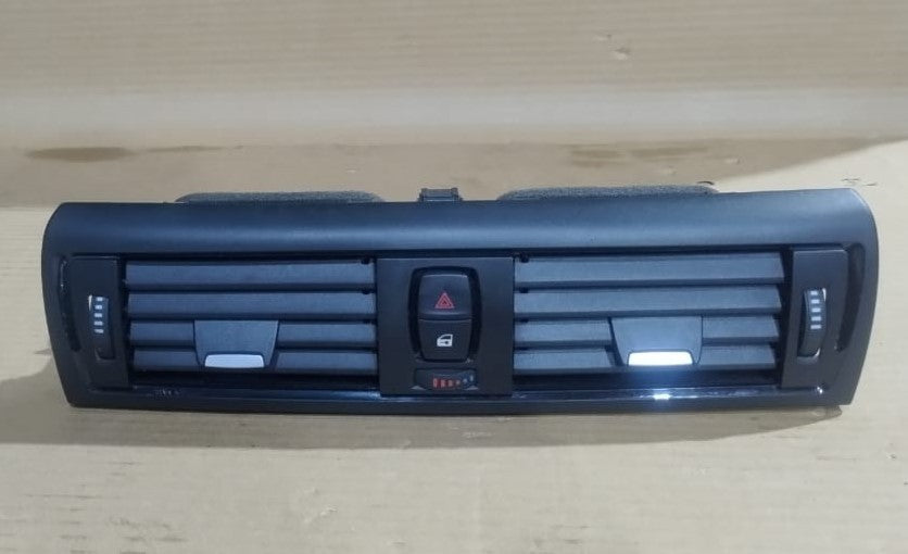 BMW F20 F21 F22 Dashboard Center Vent Fresh Air Grille 9207116 OEM