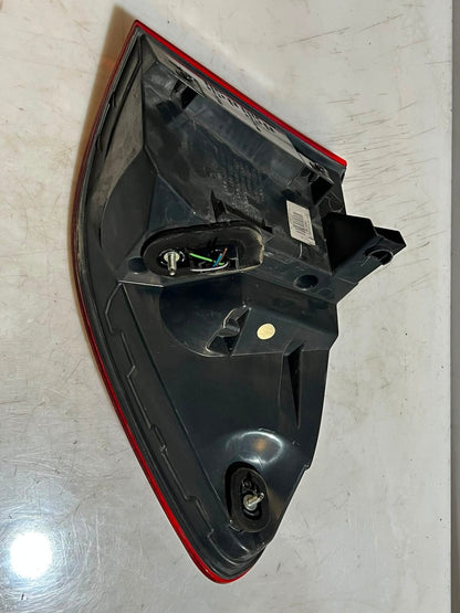 2010-2016 BMW 5' 550i GT F07 Rear Left Tail Light BACK LIGHT 89089345 OEM 