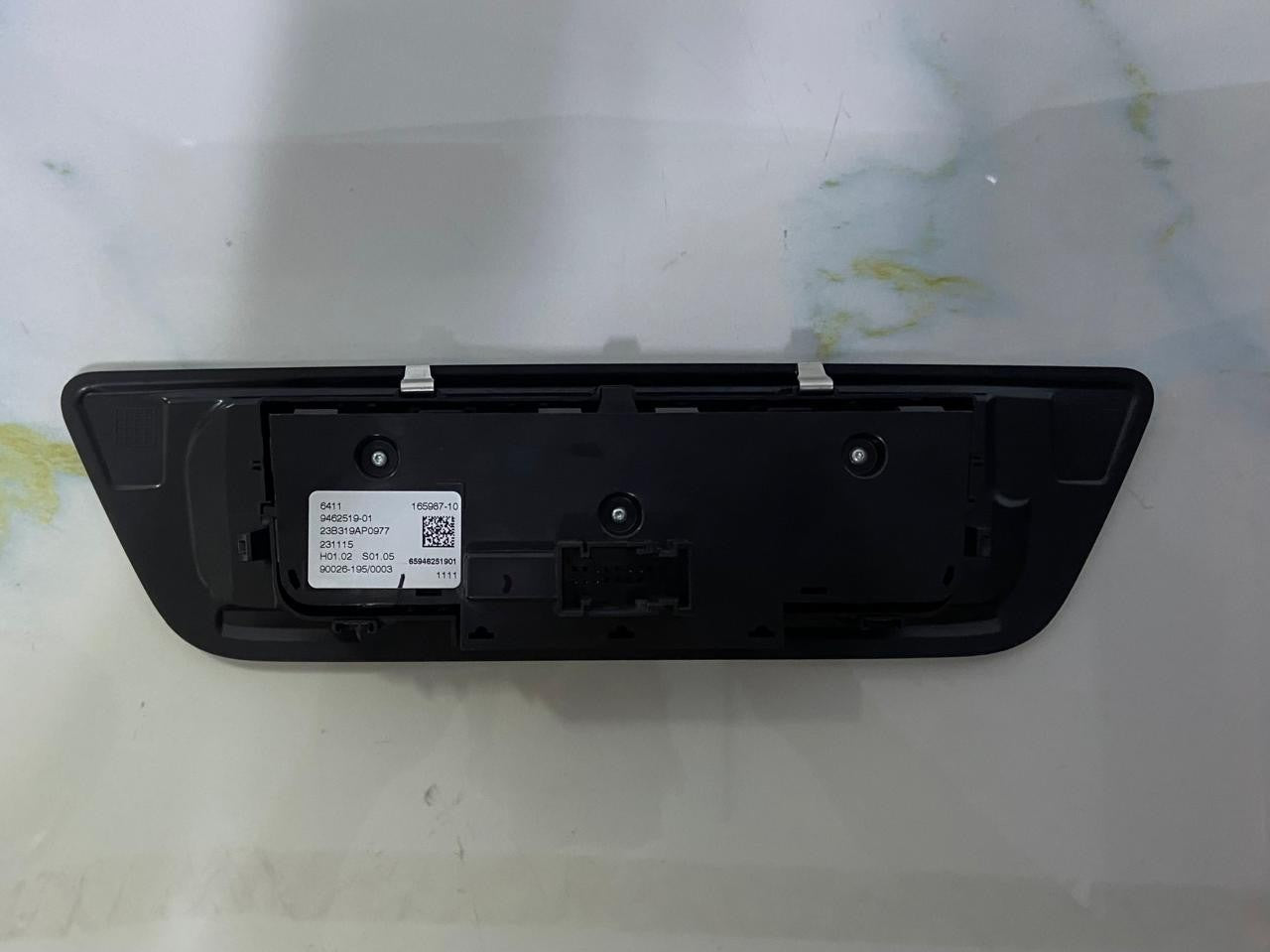 OEM BMW X7 G07 Rear Temperature Climate Control Switch 9462519