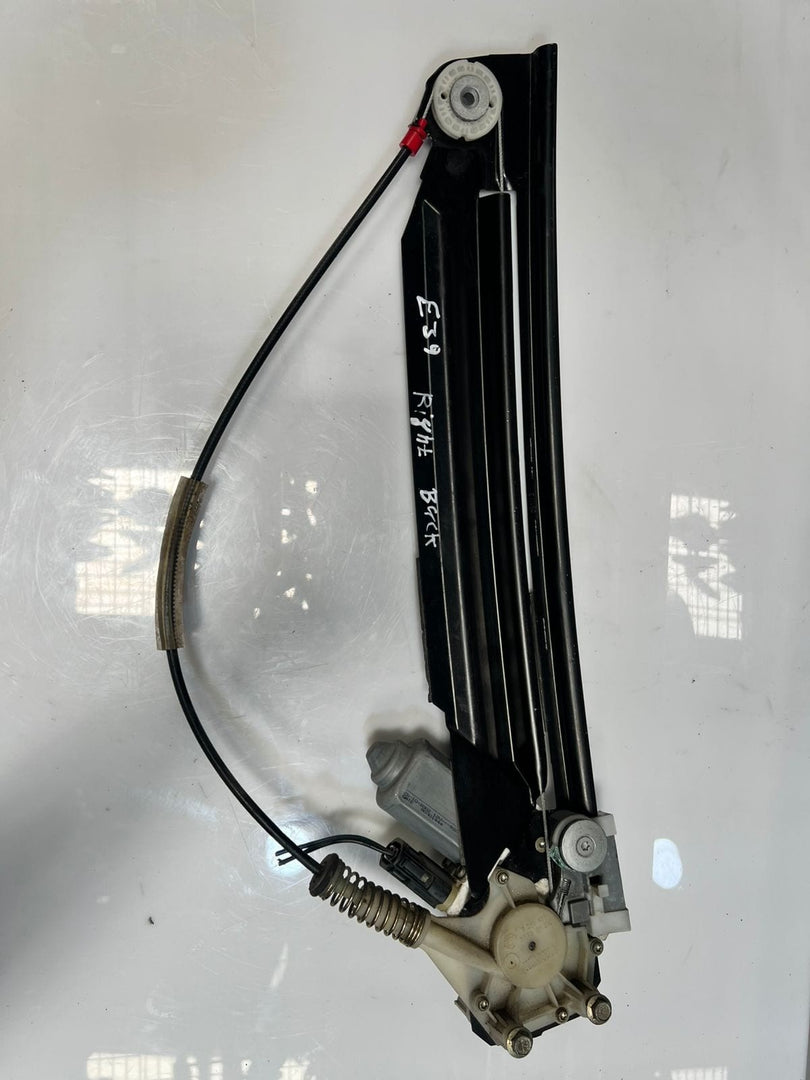 1999-2003 BMW M5 E39 5-Series 525I 528I Rear RIGHT Window Regulator 8252430