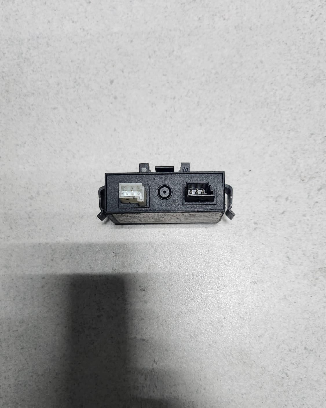 1996-1999 BMW 328i Engine Control Unit 1429861 E36 328i Z3 2.8 M52