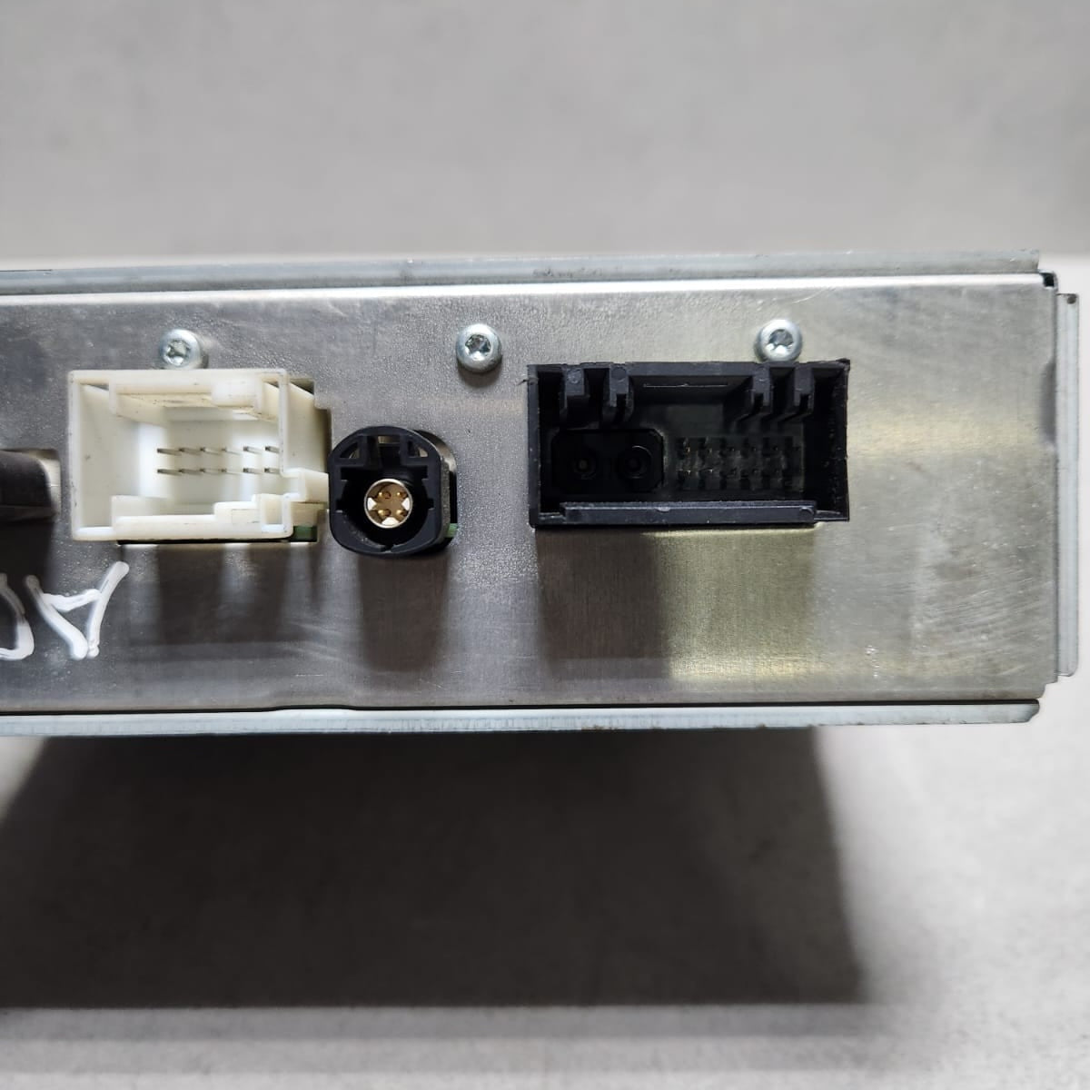 2011-2014 Mercedes-Benz C180 Digital Radio Tv Tuner A2129000017 W212 and C-Class