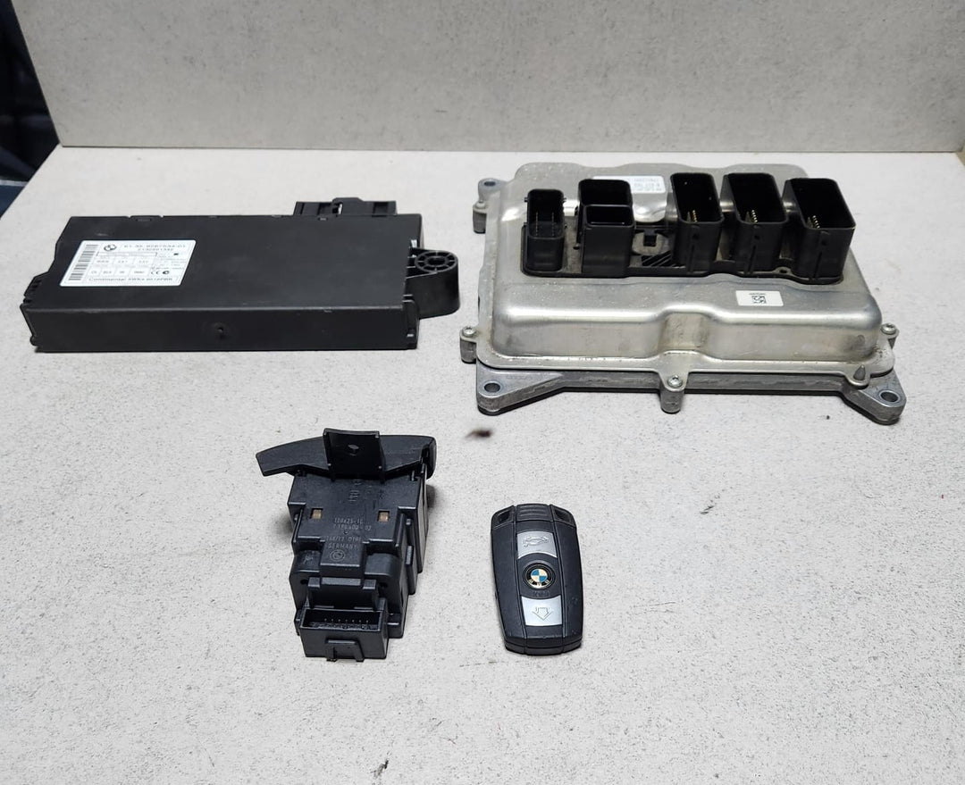 2013-2014 BMW X1 Engine Control Unit ECU Set 8617569 X1 E84 and Z4 E89 with N20 