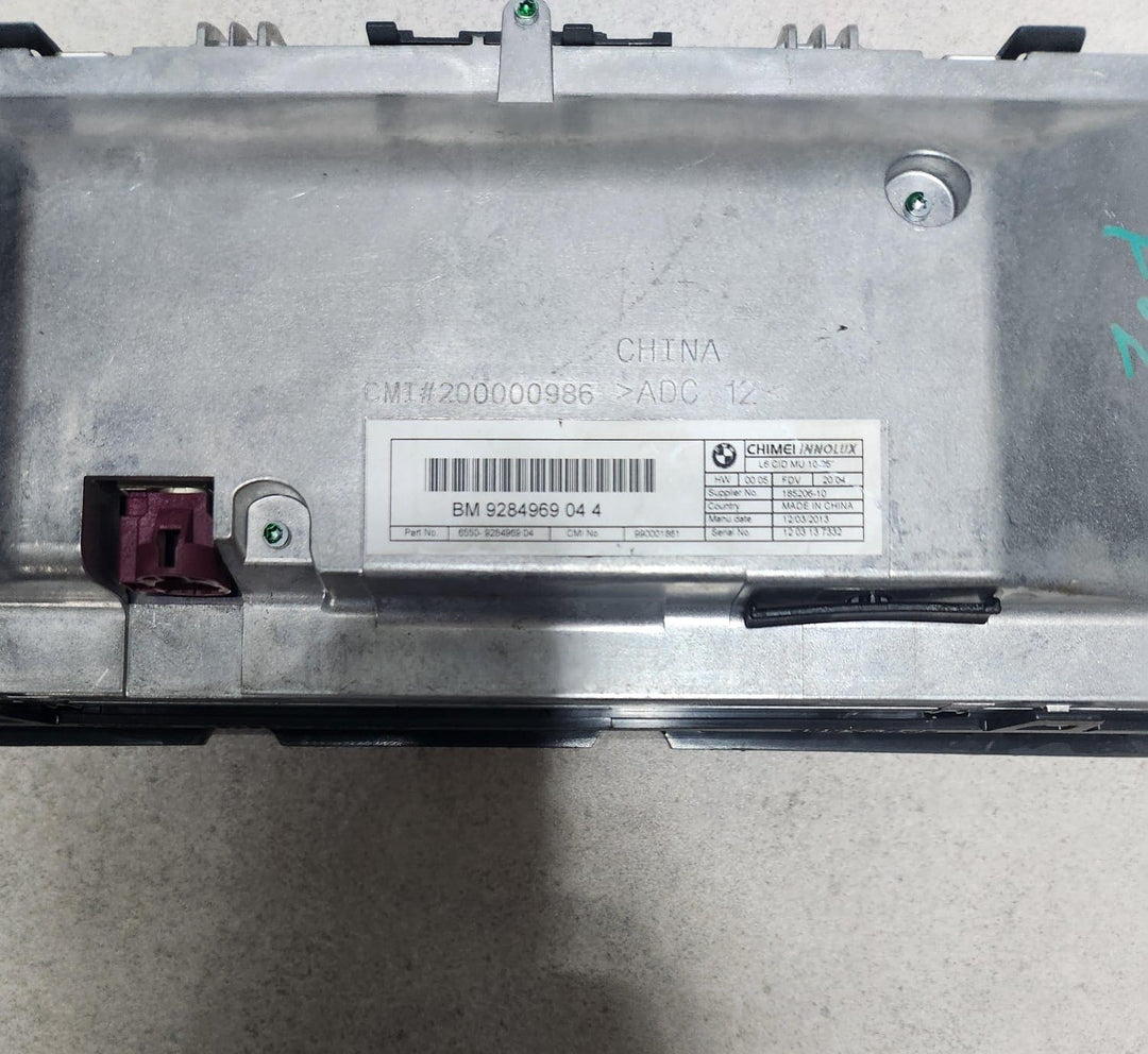 2013-2015 BMW 740i Central Information Display Screen 9284969 7 Series F01 F02