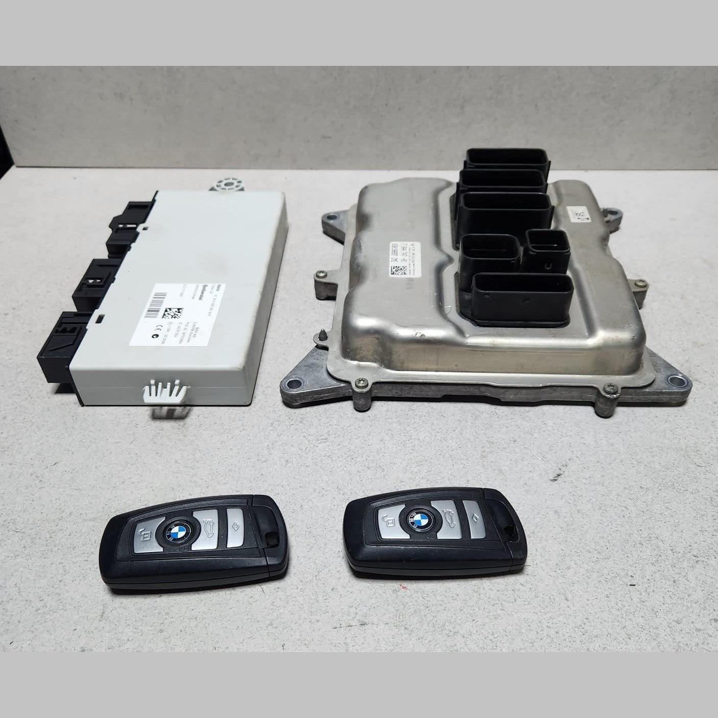 2012-2013 BMW 320i Engine Control Unit 7644747 BMW 520i F10 2010-2013 with N20 