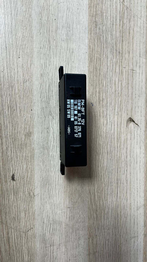 2001-2003 BMW 530i Front Left Door Control Unit 8376071 E39 5-Series