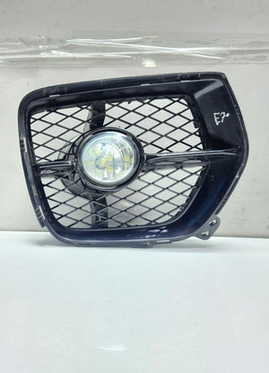 2008-2014 BMW X6 Front Right Fog Light Grille 7181010 X6 E71 E72