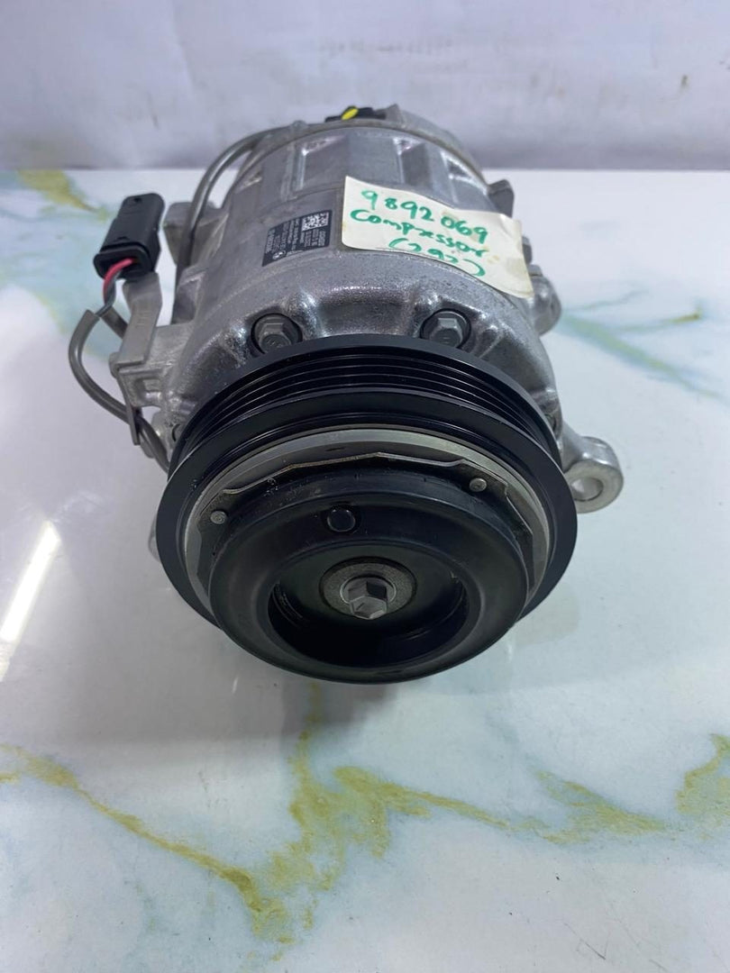 BMW Air Diesel B57 Compressor 9892069 BMW X5 G05, X6 G06, and X7 G07 G60 G61