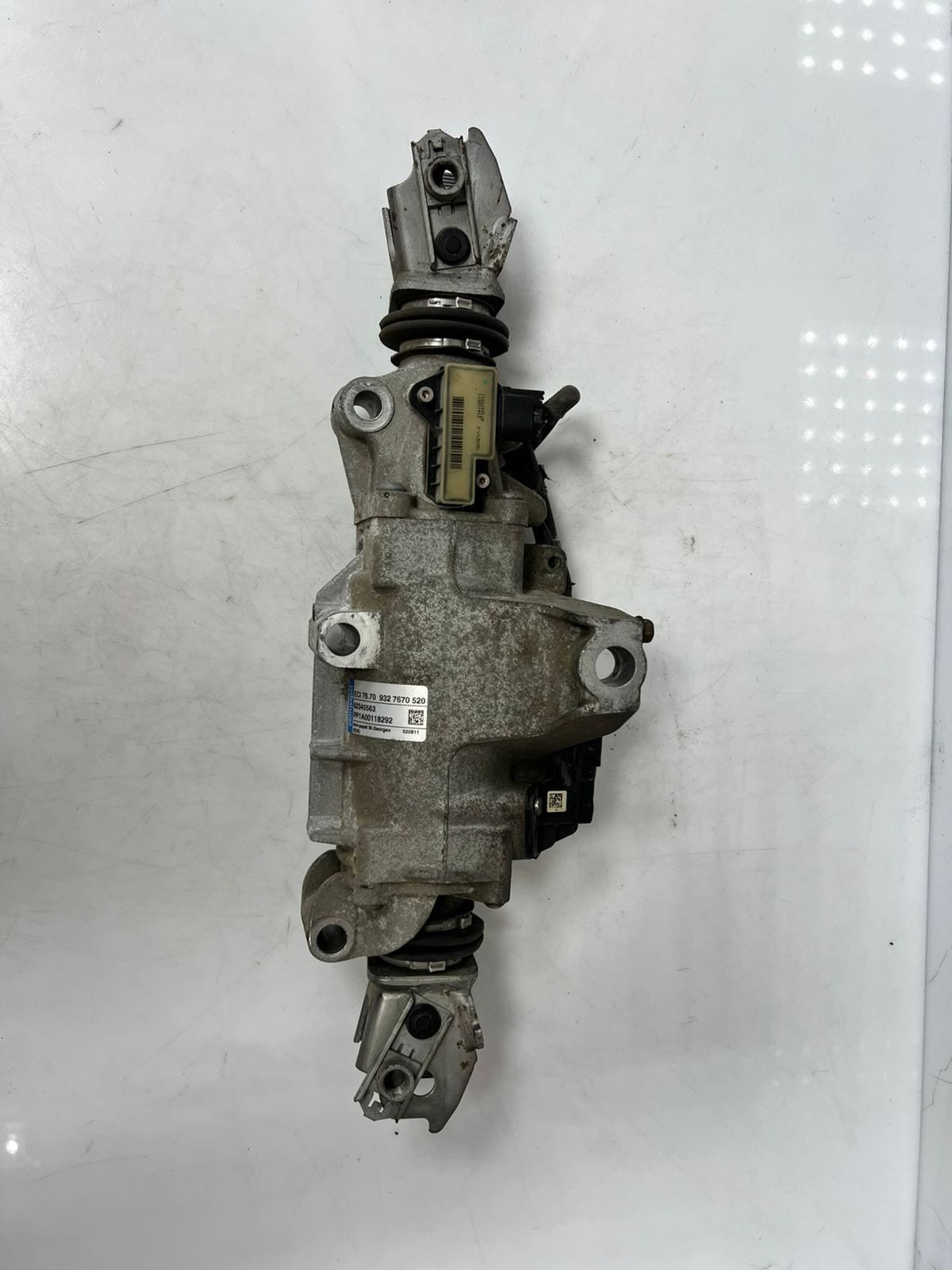 2009-2011 BMW 5' 7' SERIES F11 F01 528i Rear Axle Steering Gear 9327670