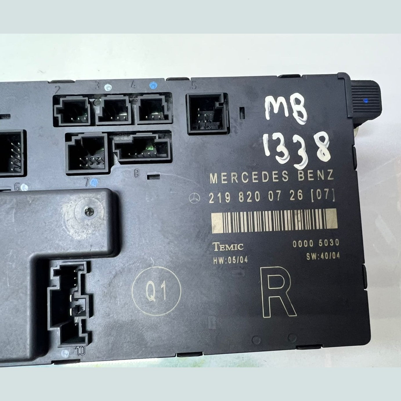 2005-2010 Mercedes-Benz CLS500 Door Control Module A2198200726 CLS Class W219