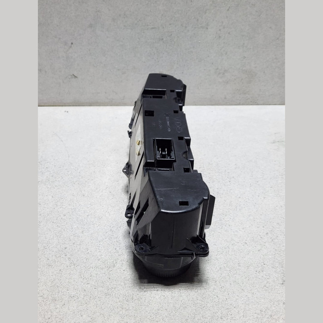 Mercedes-Benz E-Class Climate Control Panel 2118300385 W211 E-Class