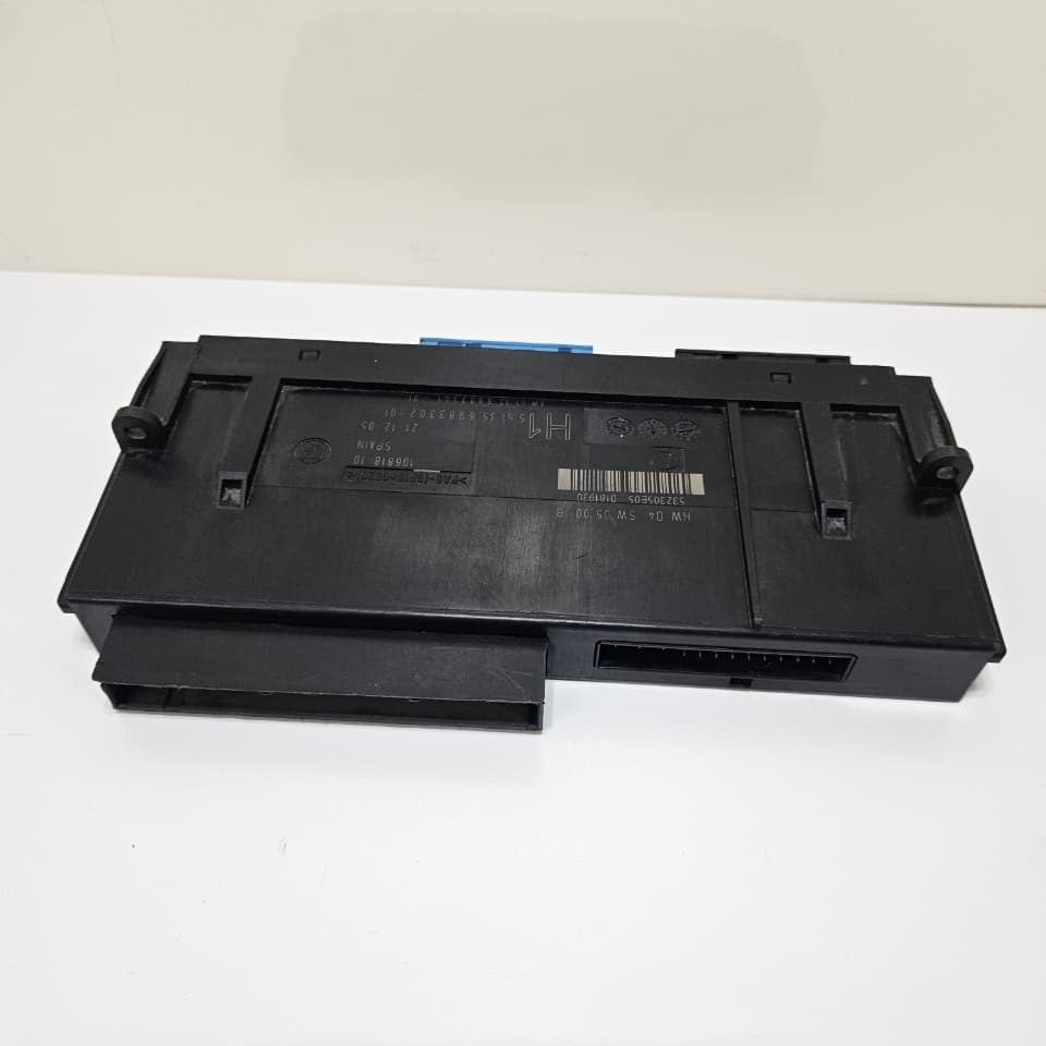2005 BMW 330i E91 E92 Body Control Module H1 6983302 OEM