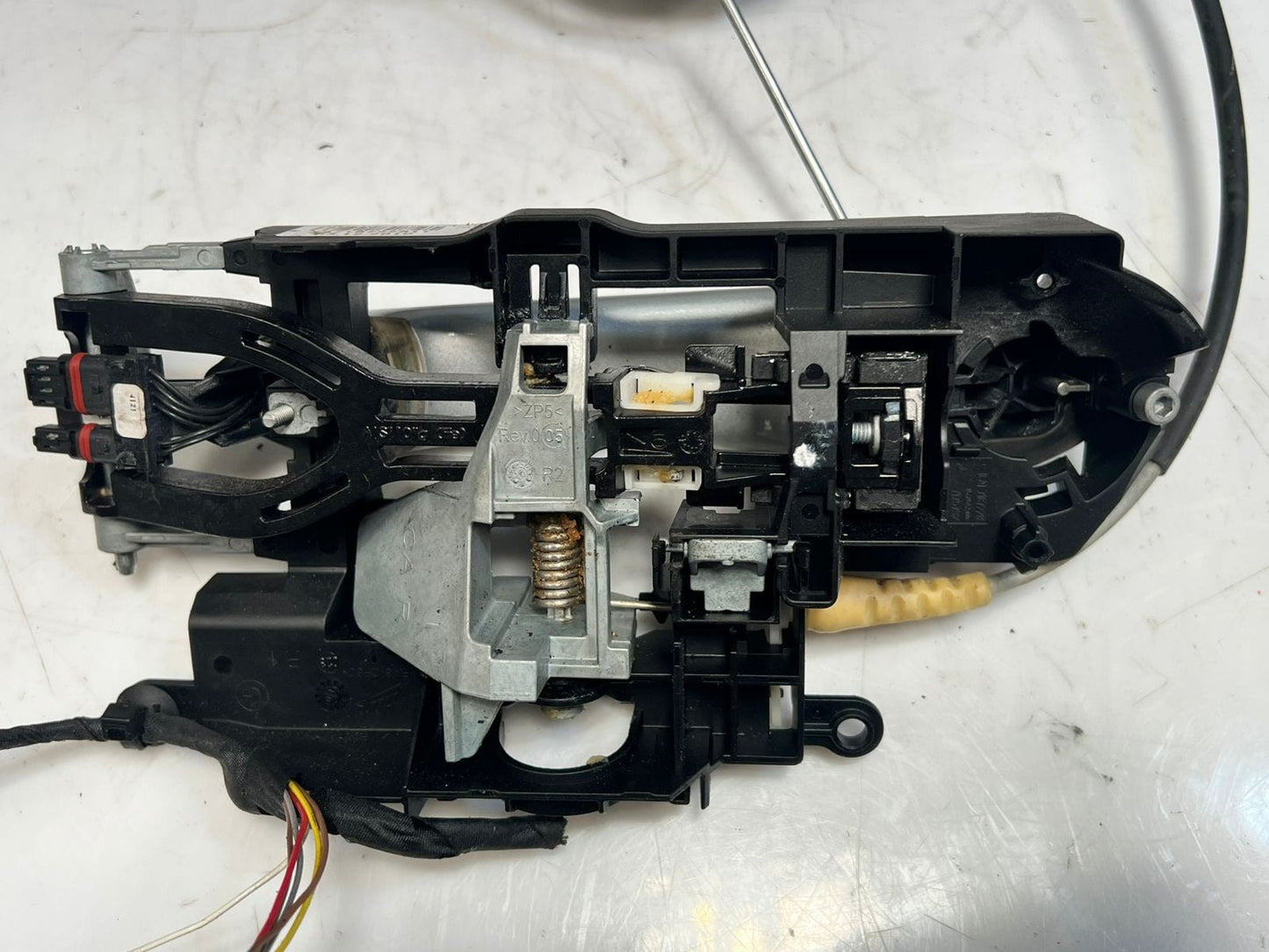 BMW 5 GT Series F10 F07 E60 E66 E70 Rear Right Door Lock Latch Actuator 7202148