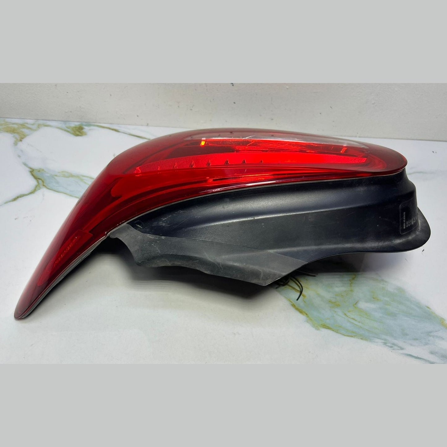Mercedes W176 A-Class Rear Right Side Tail Light Brake Stop Lamp A176 9064900
