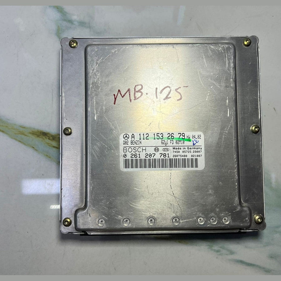 2001-2005 Mercedes-Benz C320 Engine Control Module A1121532679 W203 C320, CLK320