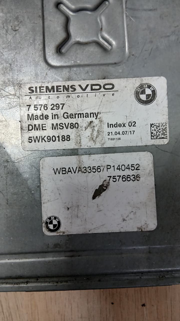 2008-2010 BMW 528i Engine Control Unit 7576297 DME MSV80 5WK90188 ECU E60 E90