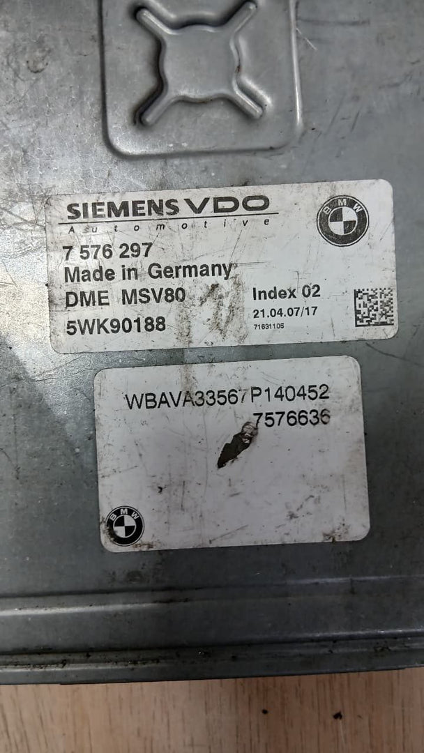 2008-2010 BMW 528i Engine Control Unit 7576297 DME MSV80 5WK90188 ECU E60 E90