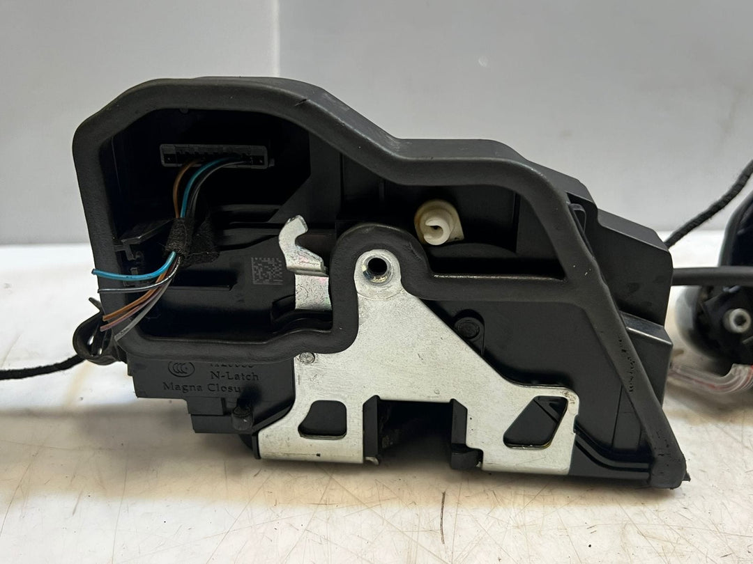 2011-2017 BMW X6 E71 Rear Right SIDE Door Lock Actuator 7318414 OEM