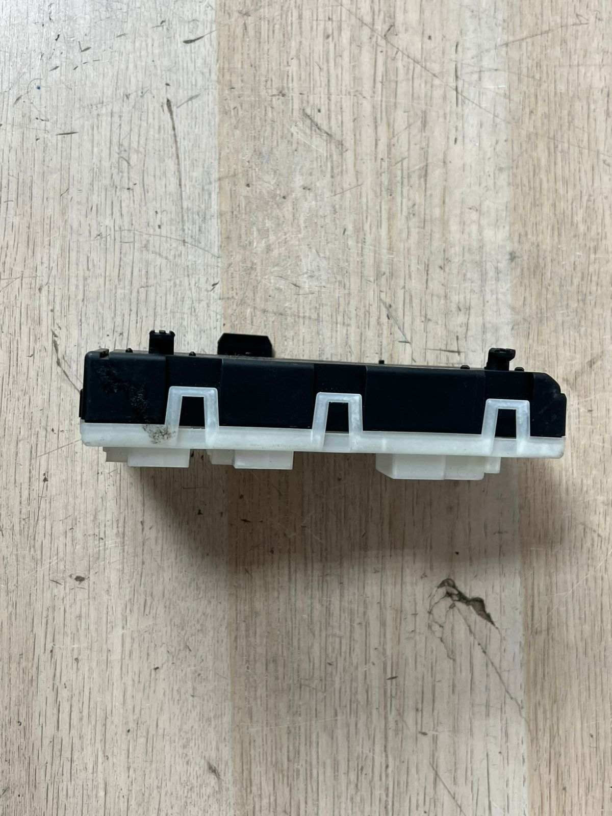 2016-2025 BMW X3 Tailgate Control Module 7463683 5 Series G30 G38, 7 Series G11 